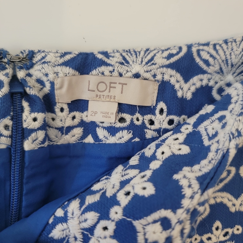 Loft embroidered scalloped blue and white mini skirt - petite - Picture 4 of 7